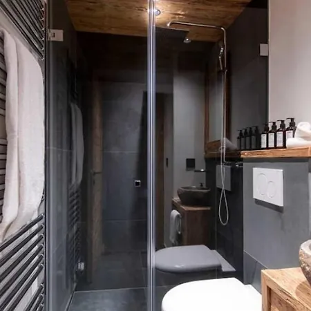 公寓 4bdr Stylish With Sauna And Pool *