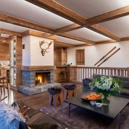 4bdr Stylish With Sauna And Pool